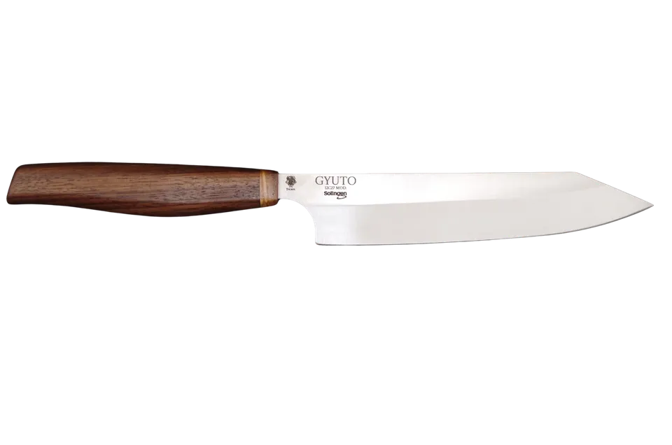 teckel-gyuto-kochmesser-180-mm-nussbaum-60-hrc image 1