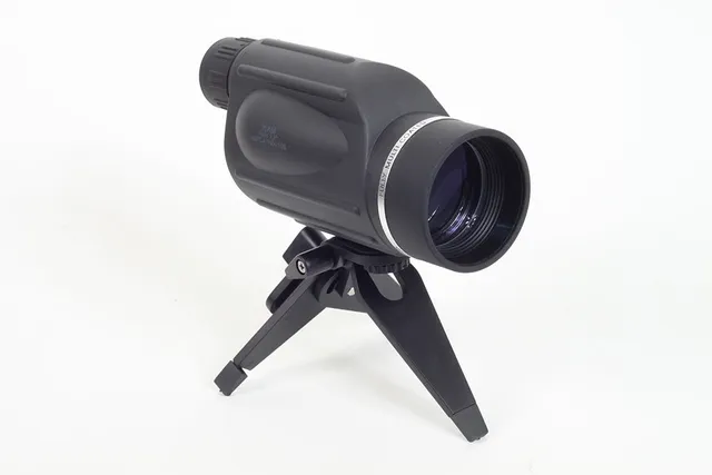 firefield-spotting-20x50-spektiv-mit-stativ-gummiert image 1